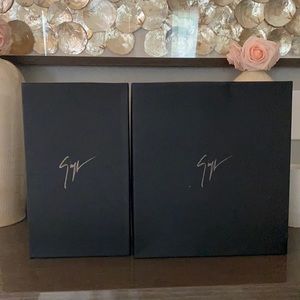 Giuseppe Zanotti shoe boxes